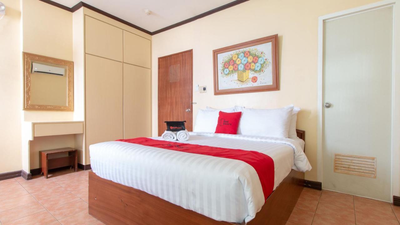 Hotel Reddoorz @ Downtown Tacloban Extérieur photo
