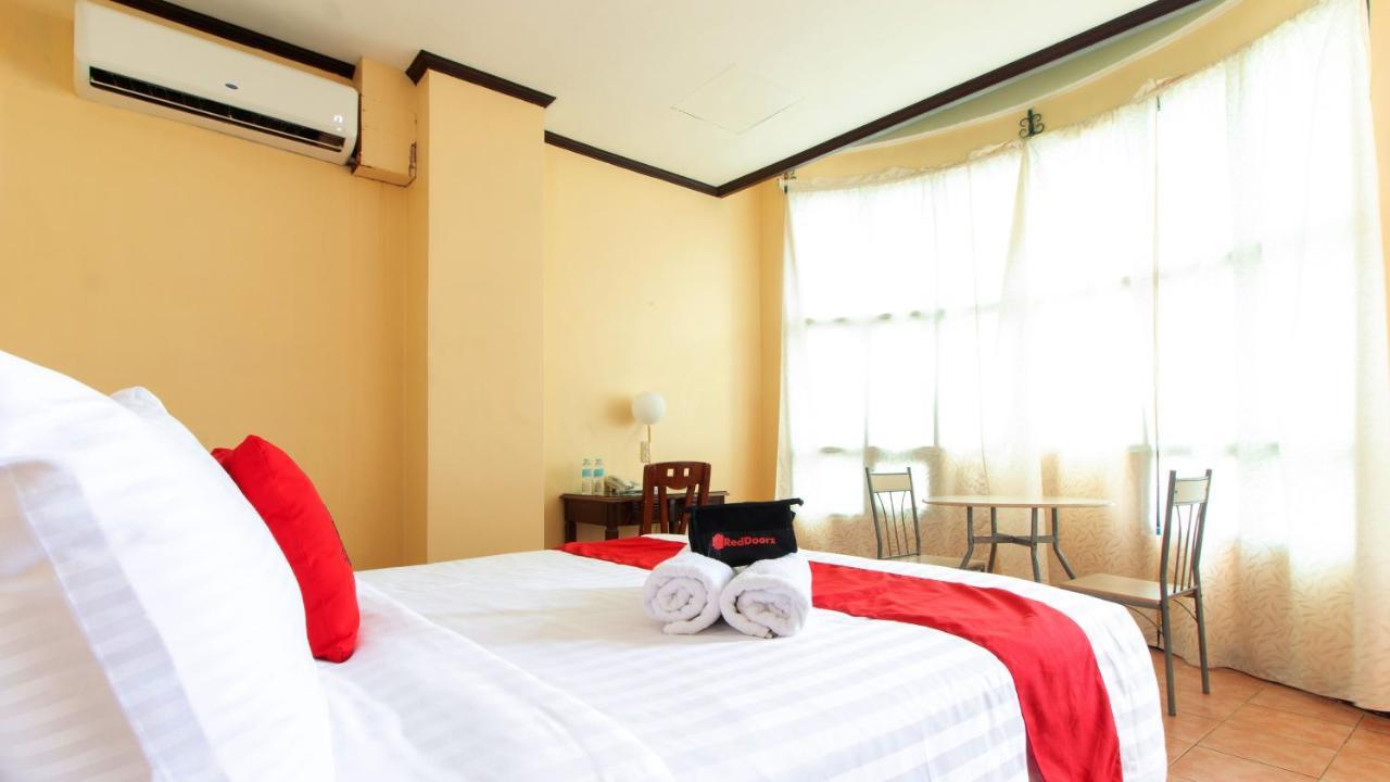Hotel Reddoorz @ Downtown Tacloban Extérieur photo