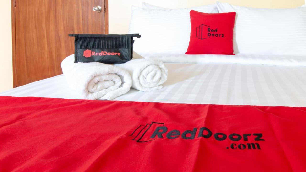 Hotel Reddoorz @ Downtown Tacloban Extérieur photo